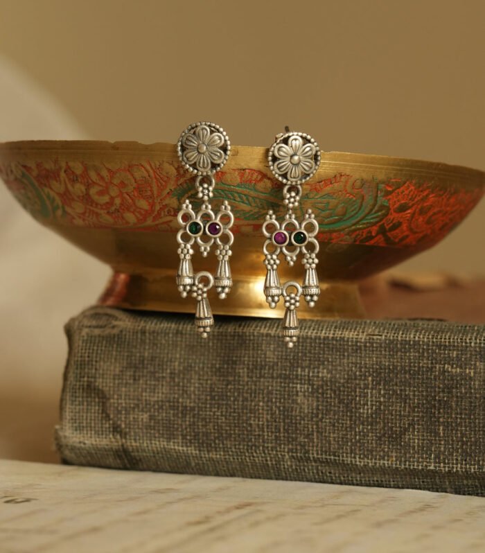 silver green embossed earing